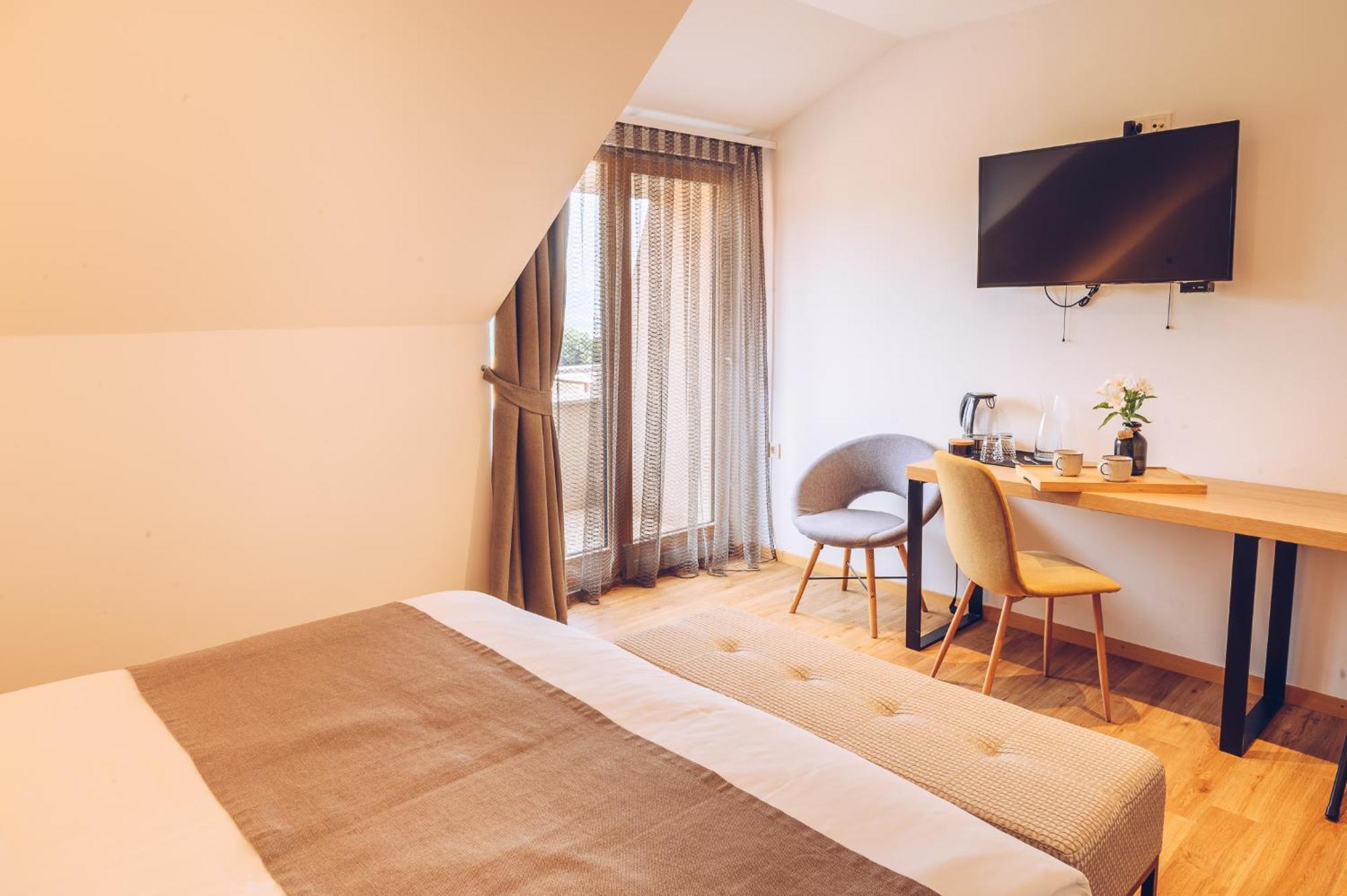 Tri Lucke Hotel & Restaurant Krsko Bilik gambar