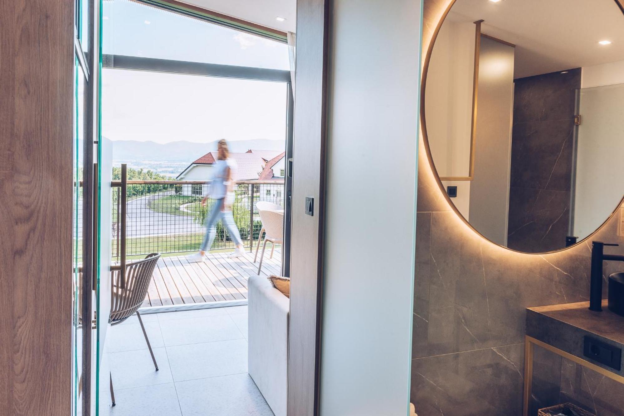 Tri Lucke Hotel & Restaurant Krsko Bilik gambar